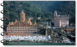 Lakshman Jhula, Rishikesh
